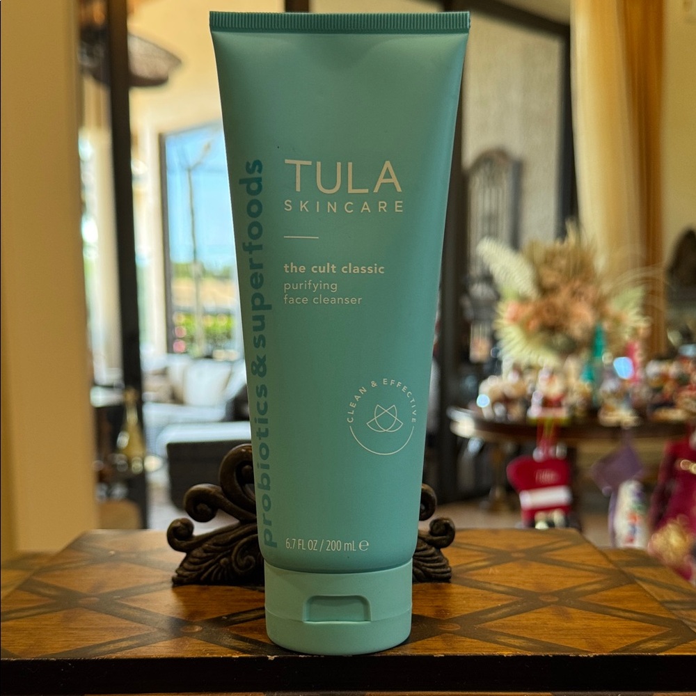 Tula Skincare Cult Classic Cleanser